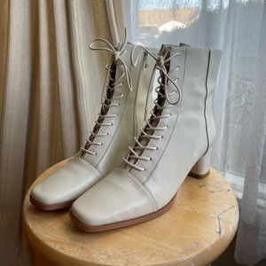 LLS Aspen Ankle Boots (Leather)- White 40